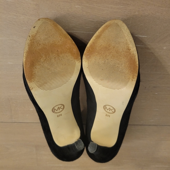 Michael Kors Suede Heels Sz 8 - Picture 12 of 12